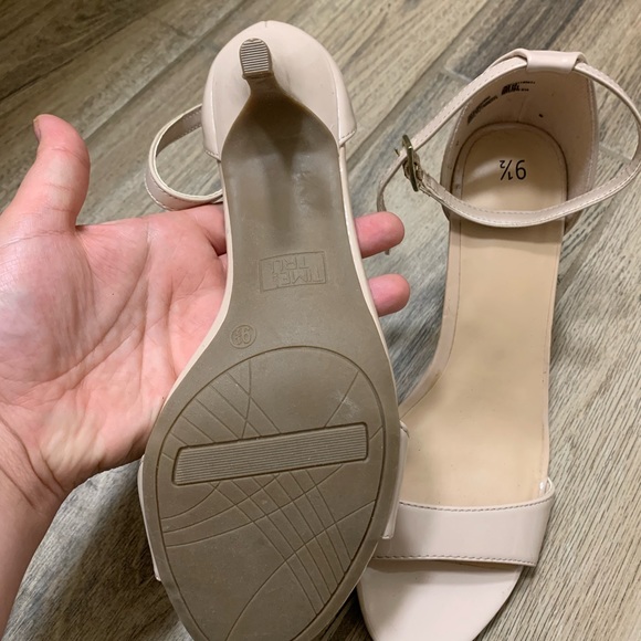 Time&Tru Heels - Picture 3 of 6